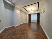 Satılır 3 otaqlı 100 m2 yeni tikili Gənclik m.