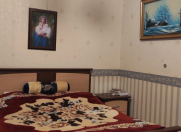 İcarəyə verilir 3 otaqlı 100 m2 köhnə tikili Gənclik m.