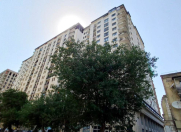 Satılır 3 otaqlı 98 m2 yeni tikili 28 May m.