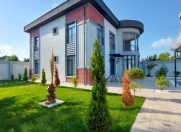 Satılır 7 otaqlı 370 m2 villa Şüvəlan