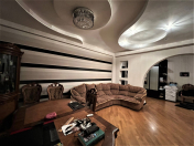Satılır 3 otaqlı 122 m2 yeni tikili İnşaatçılar m.