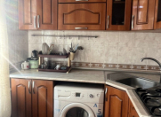 İcarəyə verilir 3 otaqlı 80 m2 köhnə tikili Elmlər Akademiyası m.