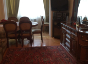 İcarəyə verilir 2 otaqlı 65 m2 köhnə tikili 28 May m.