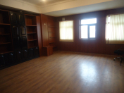 İcarəyə verilir 1 otaqlı 50 m2 ofis Ağ şəhər