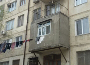 Satılır 3 otaqlı 70 m2 köhnə tikili 3 mkr