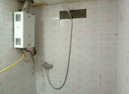 İcarəyə verilir 2 otaqlı 42 m2 köhnə tikili İzmir parkı