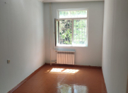 Satılır 3 otaqlı 70 m2 köhnə tikili Memar Əcəmi m.