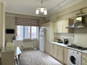 Satılır 3 otaqlı 105 m2 yeni tikili 9 mkr