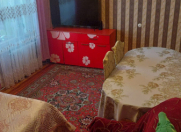 İcarəyə verilir 3 otaqlı 70 m2 köhnə tikili 8 mkr