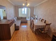 İcarəyə verilir 2 otaqlı 55 m2 köhnə tikili İnşaatçılar m.