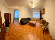 İcarəyə verilir 3 otaqlı 85 m2 köhnə tikili Montin