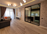 Satılır 2 otaqlı 79 m2 yeni tikili 28 May m.