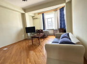 İcarəyə verilir 3 otaqlı 110 m2 yeni tikili 28 May m.