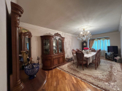 Satılır 5 otaqlı 150 m2 köhnə tikili Heydər Məscidi