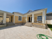 Satılır 4 otaqlı 140 m2 həyət evi Şüvəlan