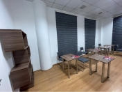 İcarəyə verilir 1 otaqlı 30 m2 ofis 28 May m.