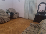 Satılır 2 otaqlı 41 m2 köhnə tikili İzmir parkı