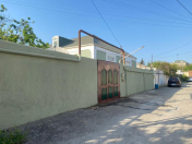 Satılır 5 otaqlı 200 m2 həyət evi Bakıxanov
