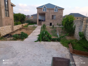 Satılır 2 otaqlı 178 m2 bağ evi Corat