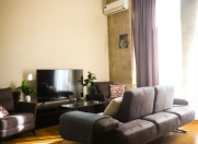 İcarəyə verilir 2 otaqlı 90 m2 yeni tikili 28 May m.