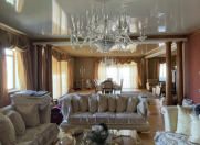 Satılır 6 otaqlı 650 m2 yeni tikili 28 May m.