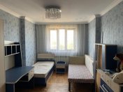 Satılır 3 otaqlı 91 m2 köhnə tikili Neapol dairəsi