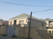 Satılır 4 otaqlı 206 m2 həyət evi Axundov bağı