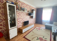 İcarəyə verilir 2 otaqlı 65 m2 köhnə tikili Həzi Aslanov m.