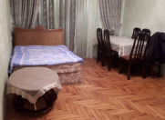 İcarəyə verilir 2 otaqlı 47 m2 köhnə tikili Gənclik m.