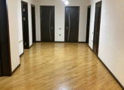 İcarəyə verilir 3 otaqlı 134 m2 yeni tikili Nəsimi r.