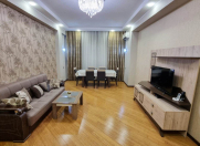 İcarəyə verilir 3 otaqlı 110 m2 yeni tikili Şah İsmayıl Xətai m.