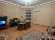 Satılır 2 otaqlı 62 m2 köhnə tikili Sahil m.