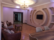 İcarəyə verilir 3 otaqlı 150 m2 yeni tikili Şah İsmayıl Xətai m.