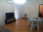 Satılır 3 otaqlı 110 m2 köhnə tikili Hüseyn Cavid parkı