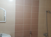 İcarəyə verilir 3 otaqlı 140 m2 yeni tikili 8 Noyabr m.