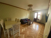 İcarəyə verilir 4 otaqlı 100 m2 köhnə tikili İçəri Şəhər m.