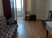Satılır 2 otaqlı 50 m2 köhnə tikili Gənclik m.
