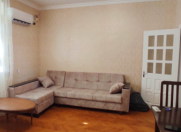 İcarəyə verilir 2 otaqlı 60 m2 köhnə tikili 28 May m.