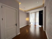 Satılır 2 otaqlı 45 m2 yeni tikili 28 May m.