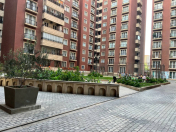 İcarəyə verilir 3 otaqlı 145 m2 yeni tikili 28 May m.