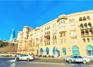 Satılır 3 otaqlı 117 m2 köhnə tikili Sahil m.