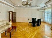 İcarəyə verilir 3 otaqlı 160 m2 yeni tikili 28 May m.