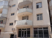 Satılır 3 otaqlı 105 m2 obyekt İnşaatçılar m.