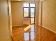 Satılır 4 otaqlı 125 m2 yeni tikili Əhmədli m.