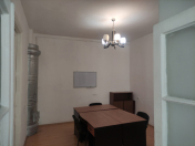 İcarəyə verilir 1 otaqlı 30 m2 ofis 28 may