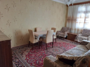 Satılır 3 otaqlı 55 m2 köhnə tikili Memar Əcəmi m.