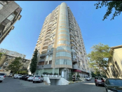 Satılır 2 otaqlı 112 m2 yeni tikili Nəriman Nərimanov m.