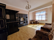 İcarəyə verilir 3 otaqlı 100 m2 yeni tikili Gənclik m.