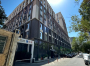 Satılır 2 otaqlı 70 m2 yeni tikili Gənclik m.