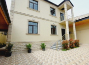 Satılır 6 otaqlı 330 m2 həyət evi Bakıxanov